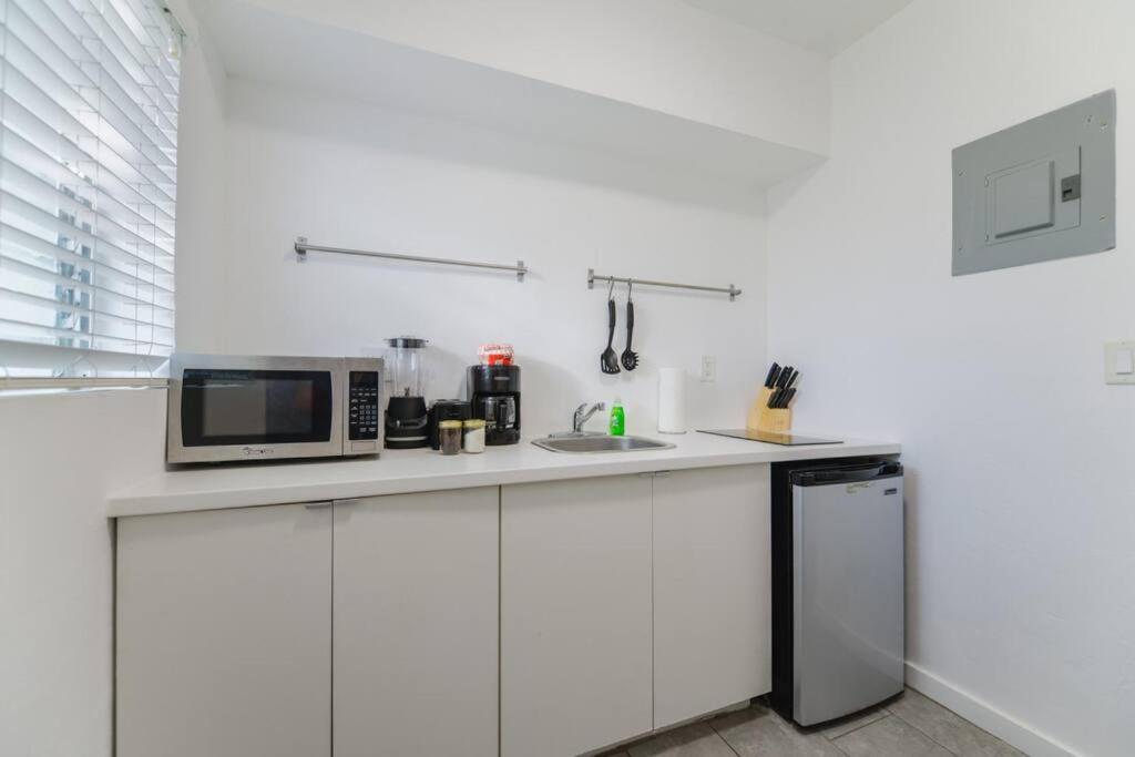 Great Studio Residence 15 Min From The Beach Маями Екстериор снимка